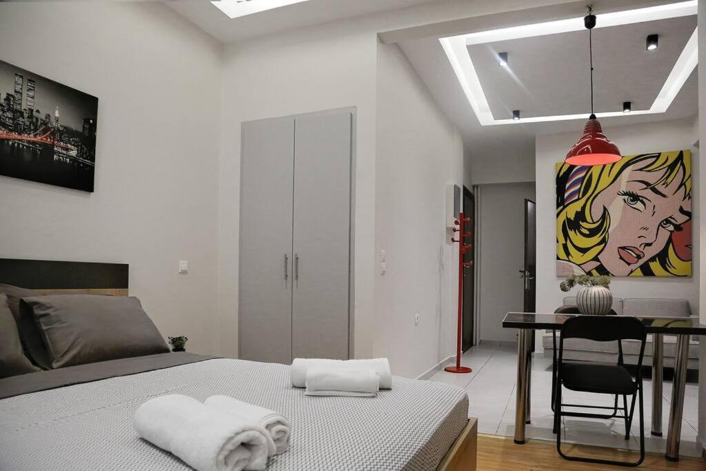 Apartment At Eksarhia Center 雅典 外观 照片
